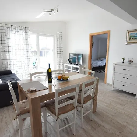 Apartament Ivan, Plaza Matlovac *
